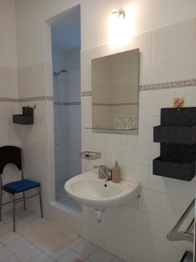 Apartman Marsik Наход Экстерьер фото